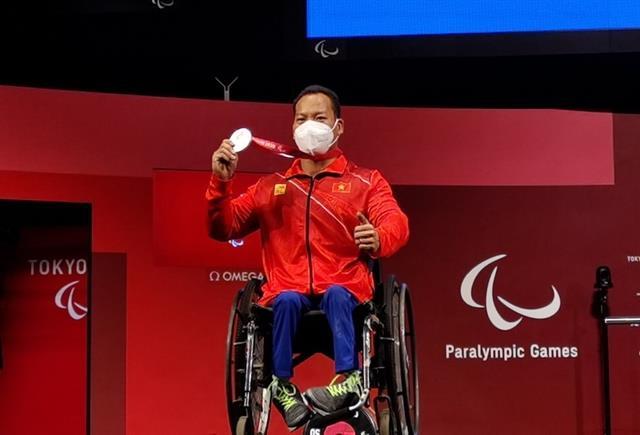 Markswoman Vinh, powerlifter Công voted best athletes of 2024