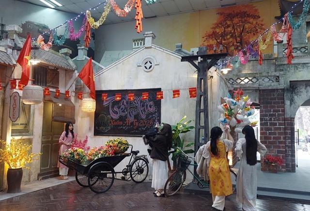 Thăng Long Citadel hosts special cultural events to celebrate Tết