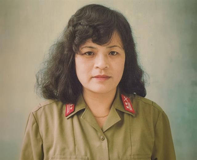 Colonel Vũ Thị Hồngs journey from battlefield to pen