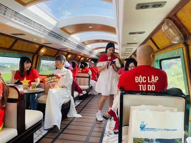 Railway tourism brings new momentum to Việt Nams travel industry