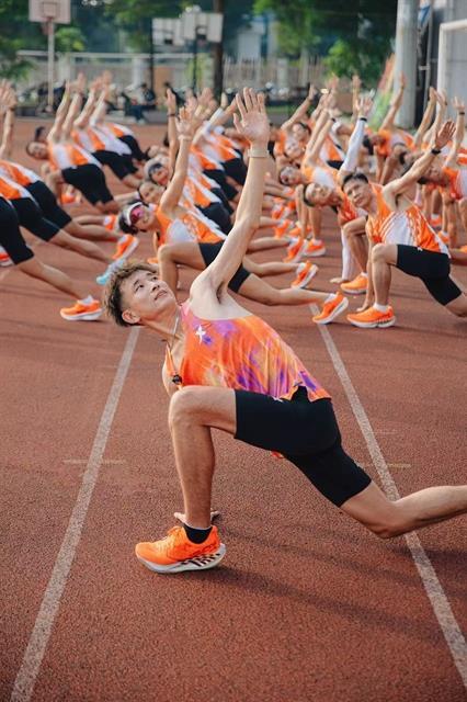 Pacers power up for Standard Chartered Hà Nội Marathon Heritage