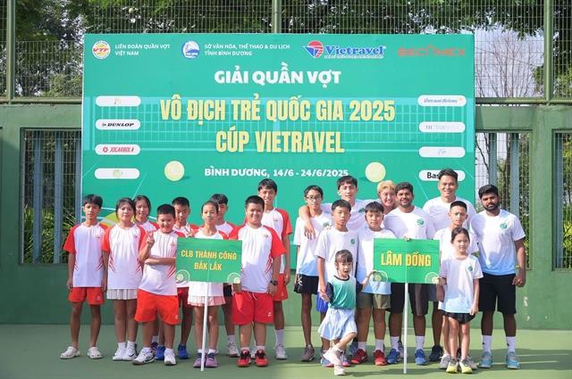 Young players compete in junior tennis tournament

