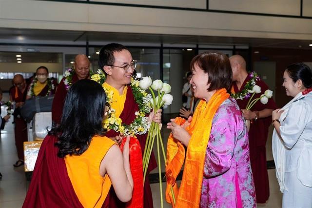 Nepalese Buddhist delegation visit, hold Dharma activities in Việt Nam