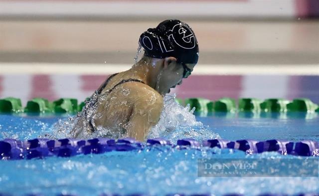 Vietnamese junior swimmers win and set regional records 
