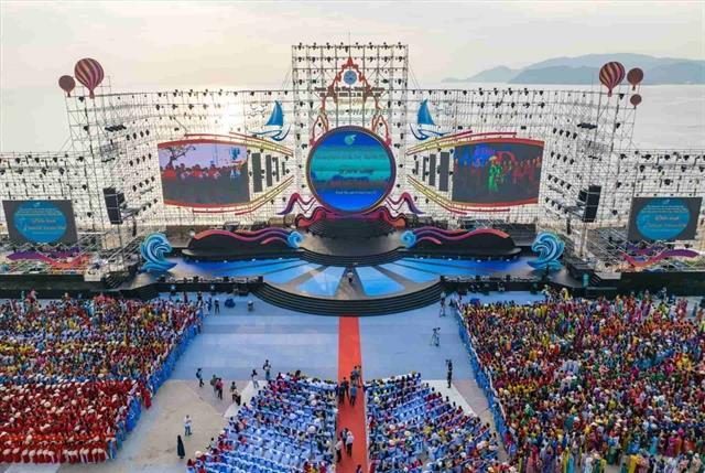 Nha Trang Sea Festival to feature music, carnival, intl sports