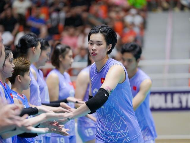 Volleyball star Thúy to play for Japans Gunma Green Wings