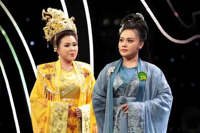 HCM City artist wins cải lương contest